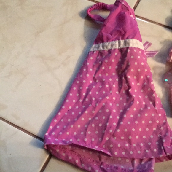 Five small pet dresses and coverups - Picture 2 of 6